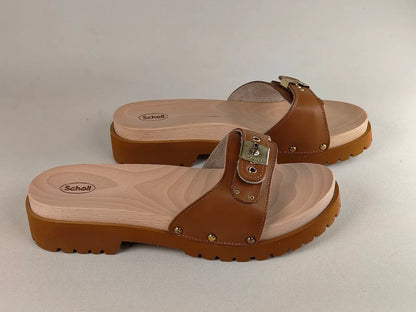 Scholl Pescura Carroarmato Cognac Leather Sandals — Ergonomic Beech Wood Footbed, Carroarmato Lug Sole, Adjustable Buckle Strap - side view @Runinrain